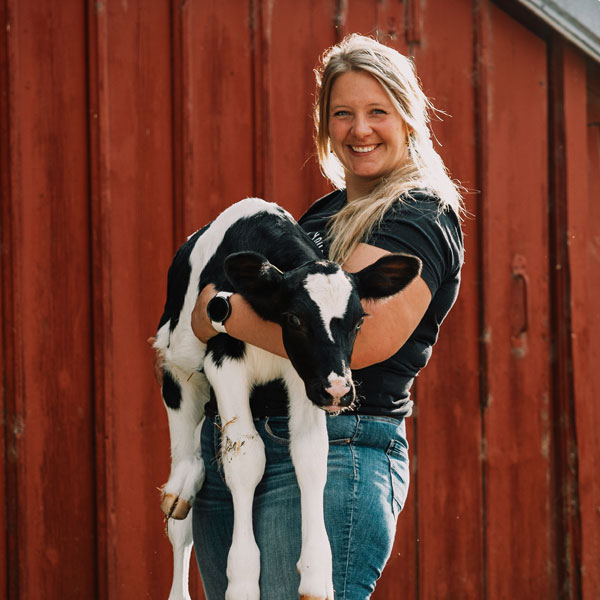 Christine Leonard