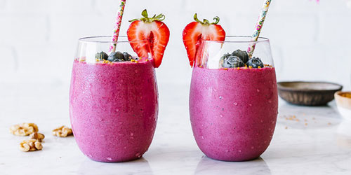 Mixed Berry Walnut Chia Smoothie