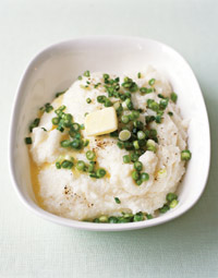 Cheddar and Scallion Grits