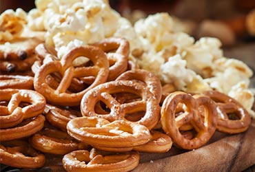 Popcorn & Pretzels