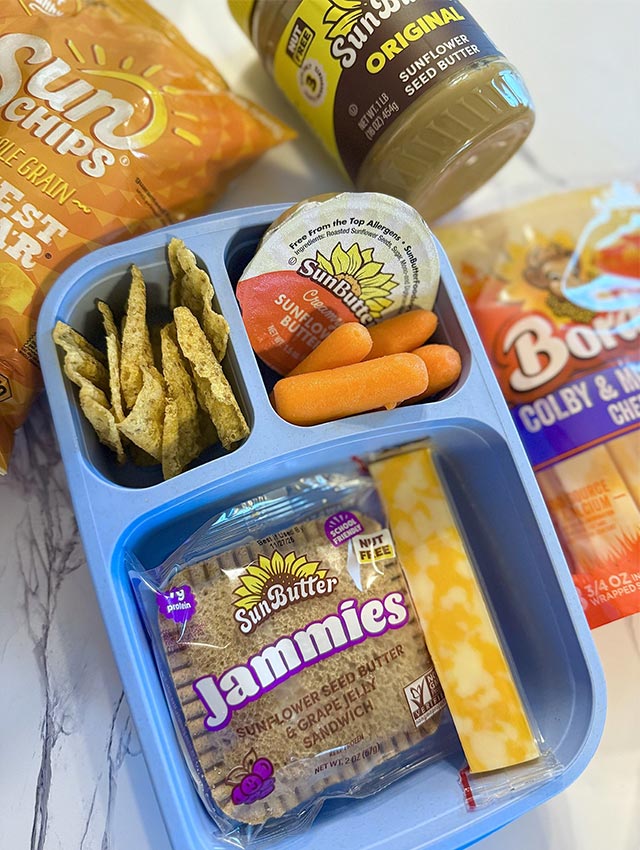 Balance the lunch box