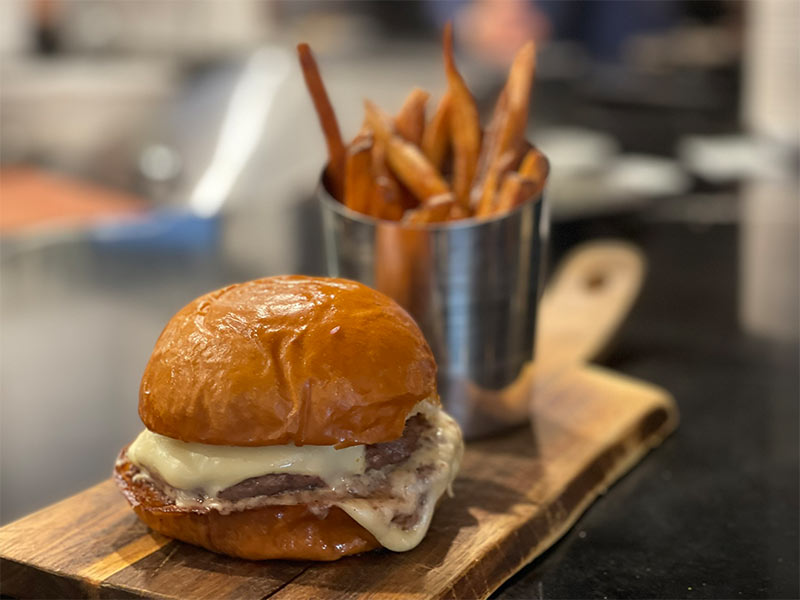 Where Grocery Meets Dining: The Grocerant